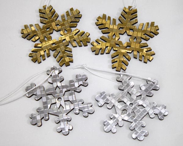 Schneekristalle 2er Set, im glänzendem Look