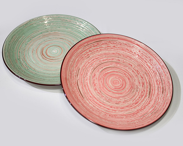 Teller 19x2,3cm, aus feinster Keramik